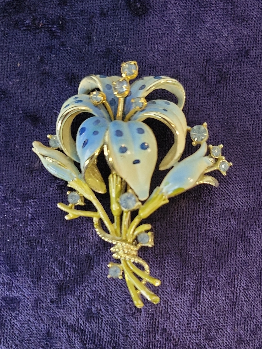 Vintage Coro Lily Blue Enamel & Gold Flower Bouquet Brooch 1940s unsigned